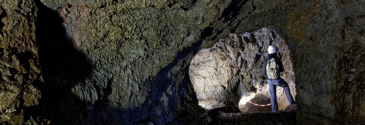 Gruta do Natal - lava tunnel with 697 meters 